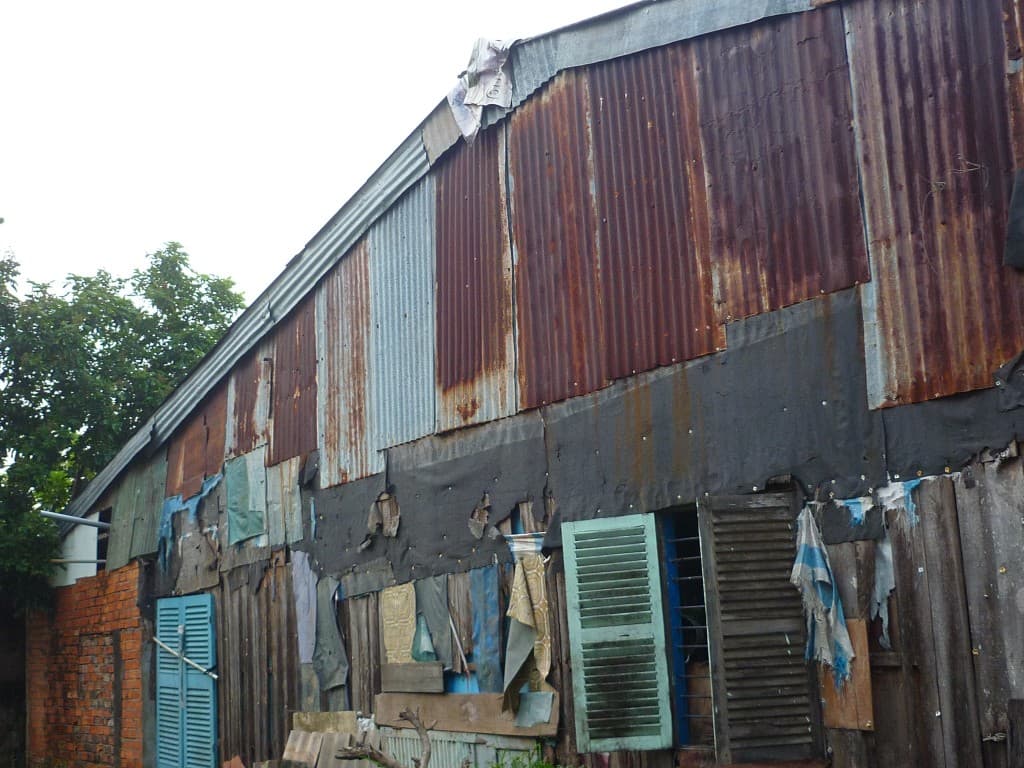 Bia hoi in My Tho and a thunderstorm adventure