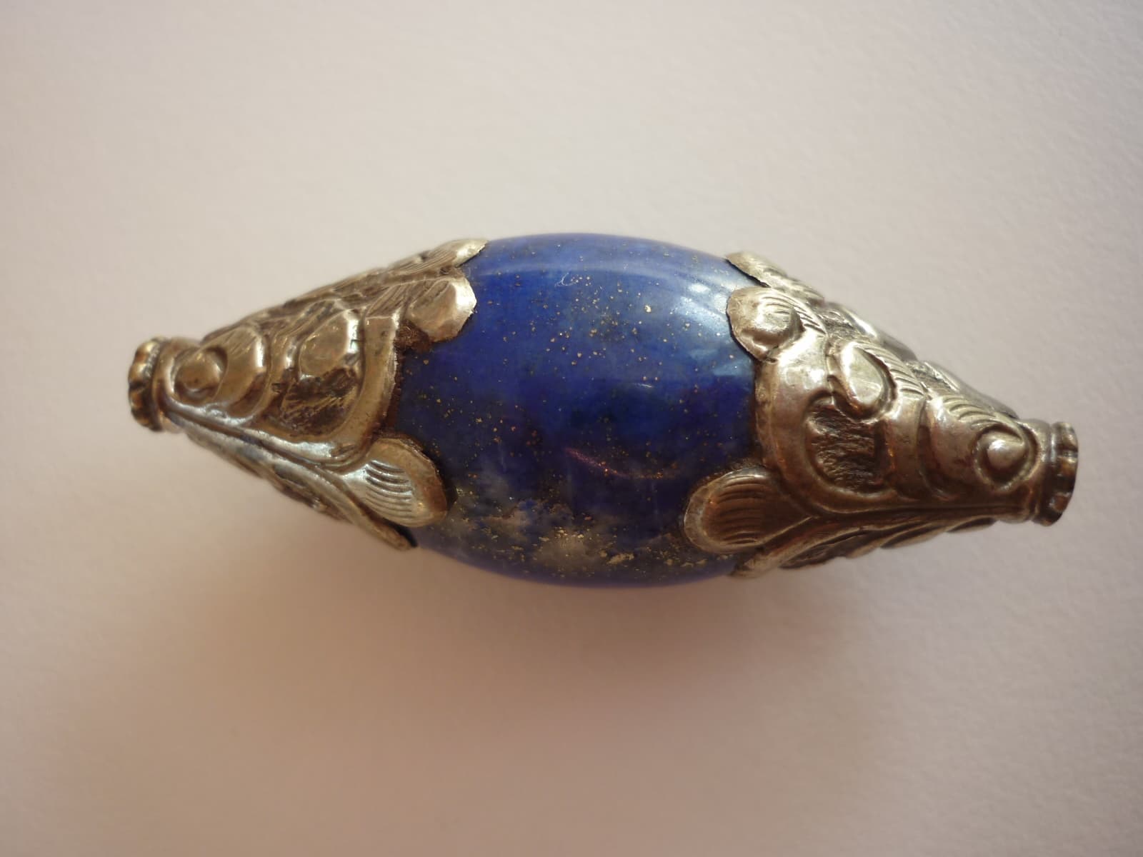 Pure semi-precious stone beads