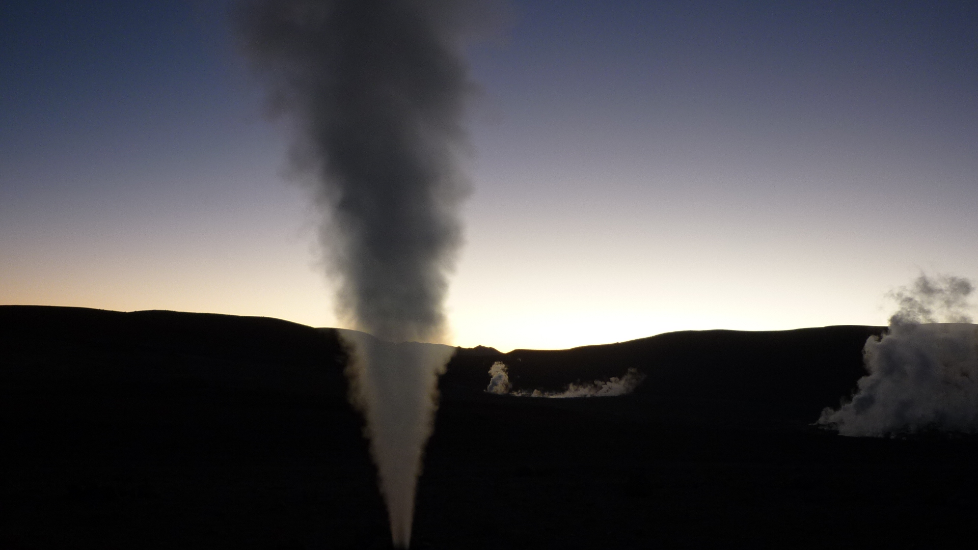 Blasting force of the geysers